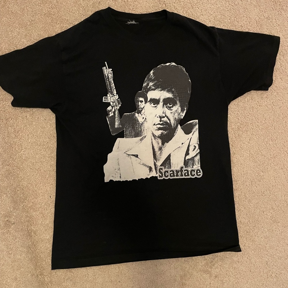 Black vintage scarface t shirt